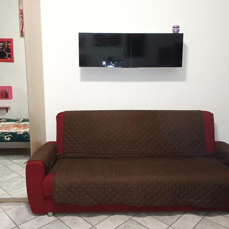Casa Vacanze Completa Di Tutto E Anche Di Piu Λιβόρνο Εξωτερικό φωτογραφία