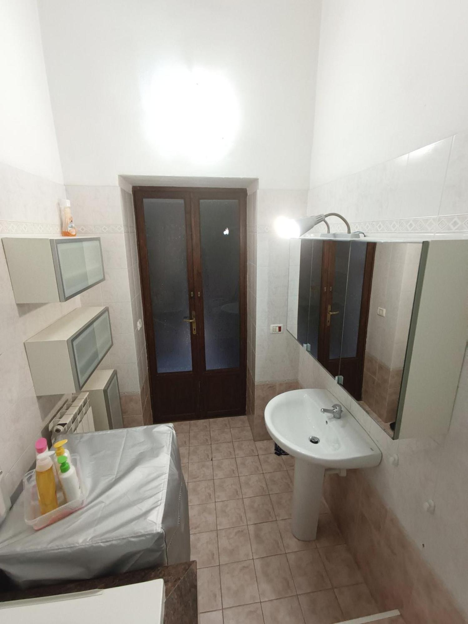 Casa Vacanze Completa Di Tutto E Anche Di Piu Λιβόρνο Εξωτερικό φωτογραφία